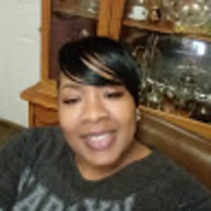 Meet your Posher, Keisha